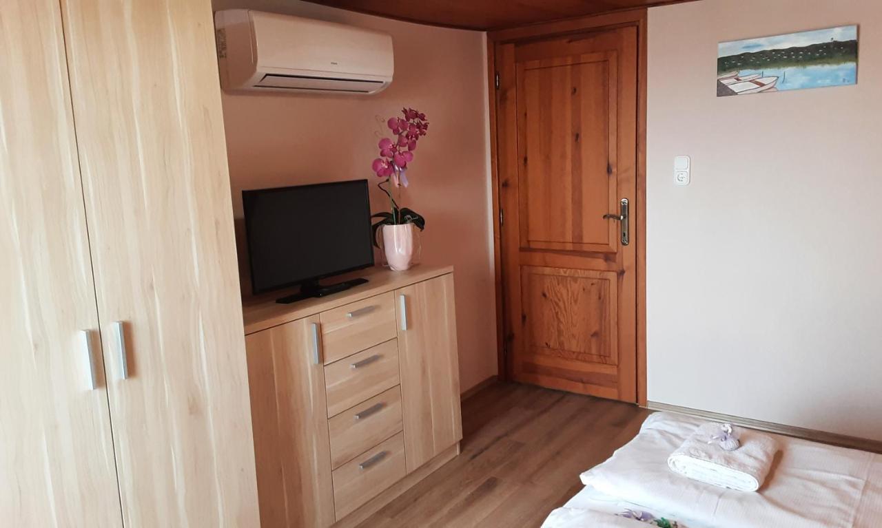 Jazmin Apartman Tihany Zewnętrze zdjęcie