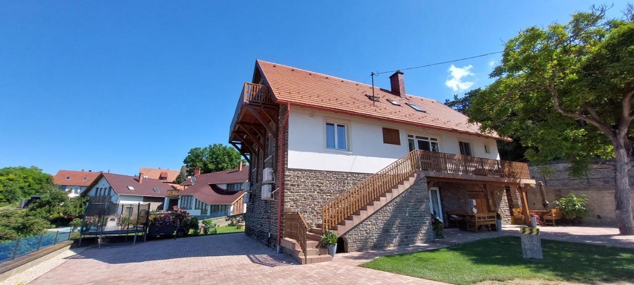 Jazmin Apartman Tihany Zewnętrze zdjęcie