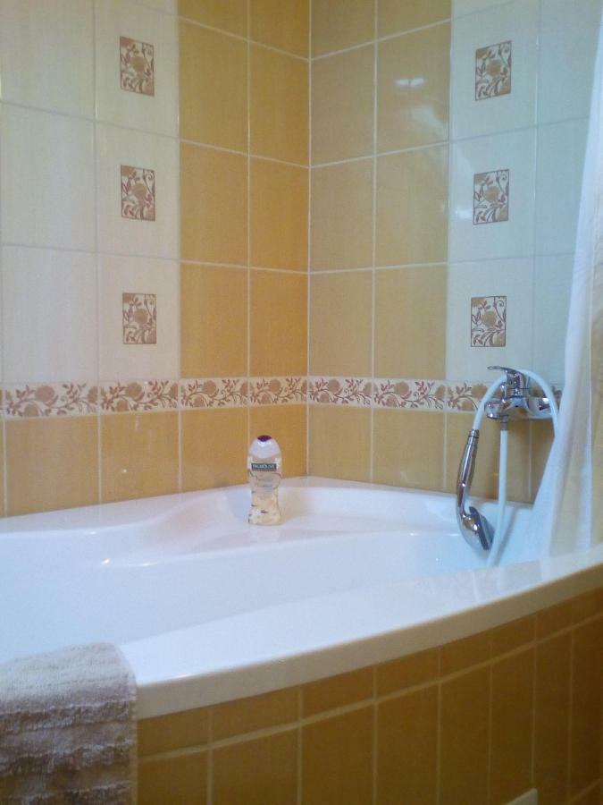 Jazmin Apartman Tihany Zewnętrze zdjęcie